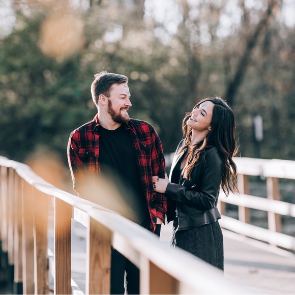 Meet your Posher, Celena - Picture 1 of 7